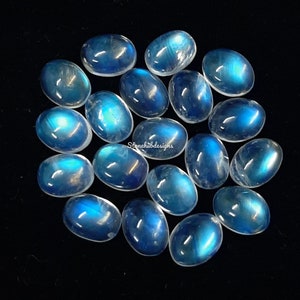 4 x 6 MM, 5 x 7 MM, 6 x 8 MM, 7 x 9 MM Natürlicher Mondstein Oval Cabochon Edelstein, AAA-Qualität Blau Blitz Mondstein Glatte Oval Cabochon Für Schmuck