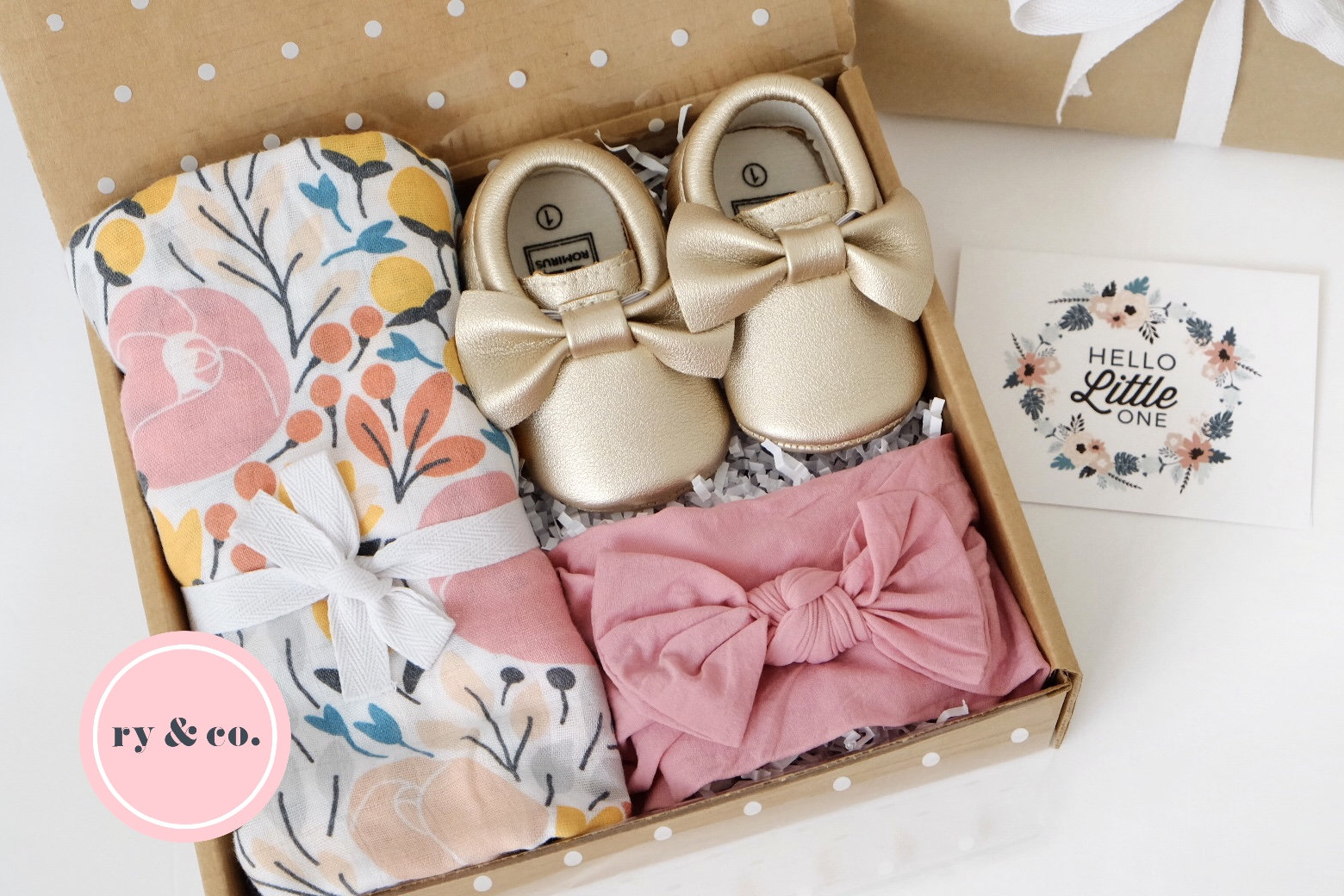 The baby gift box sales