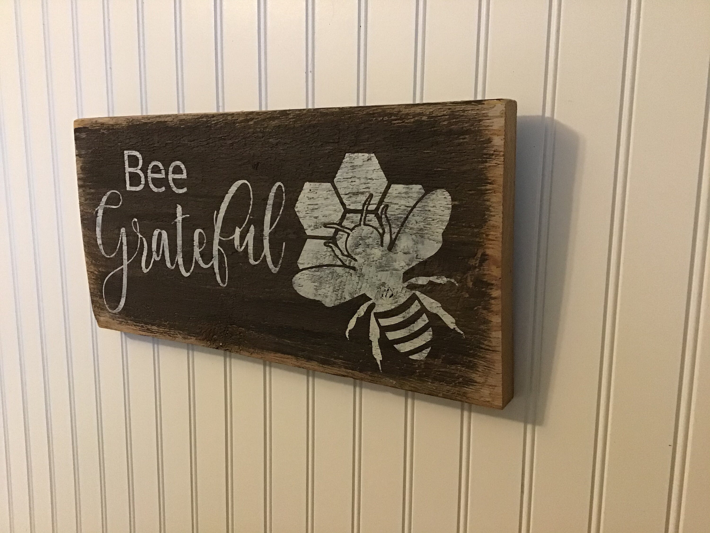 Bee Grateful rustic wood sign bee sign barn board Etsy