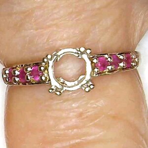 Semi-mount Ring Setting/Blank, your choice of accent stones, Citrine, Tanzanite, Ruby or Blue Sapphire, 4 prong setting, for a 6mm round