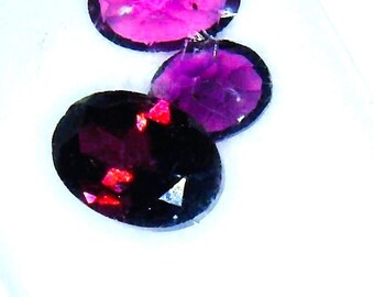 Rhodolite Garnet Gemstone Groupings Shapes and carat weights vary, when multiples are needed for your designs, purple color flash