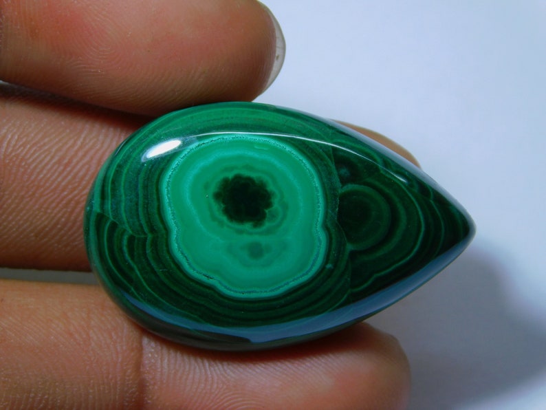 Top Quality Green Malachite Loose Gemstone Semi Precious Stone For Jewelry 62 Ct 38X25 mm #5872 Top Royal Natural Green Malachite Cabochon