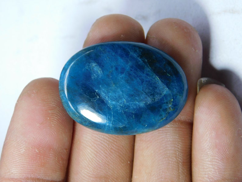 Natural Apatite Cabochon Top Grade Apatite Loose Stone Jewelry Excellent Quality /& Amazing Blue Apatite Gemstone 42 Ct 33X23 mm #8715