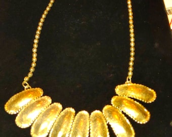 Beautiful vintage silver statement necklace