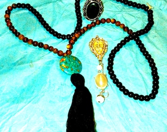 Handmade vintage beaded turquoise necklace, ring and pendant