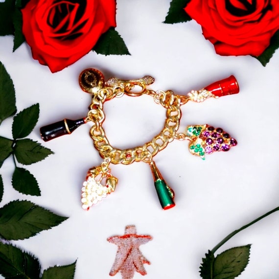 High end cheap charm bracelet