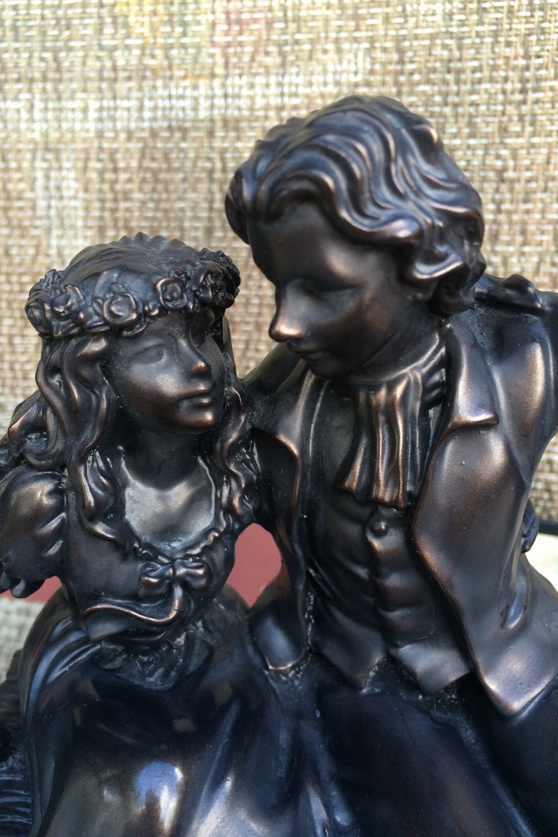BRONZE LOOK RESIN Home Decor Couple on a Swing 1990\u2019s