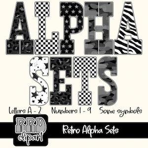 Puede incluir: Un diseño gráfico que presenta las palabras "ALPHABET SETS" en varios patrones, incluyendo estampado de leopardo, estrellas, camuflaje y rayas de cebra. El diseño incluye letras, números y símbolos, con el texto "Retro Alpha Sets" en la parte inferior.