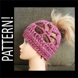 Crochet Pattern:  Flower Power Ponytail Beanie by Liwymoi