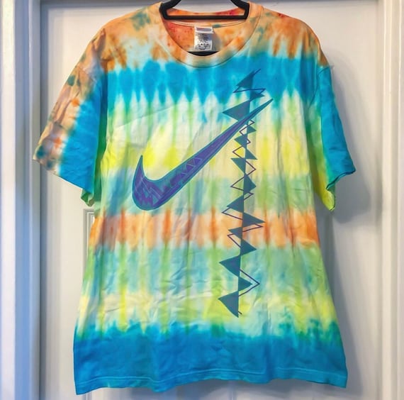 nike tie dye shirt