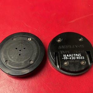 Par de alto-falantes de fone de ouvido RAF Amplivox tipo 2669 - Ministério do Ar Ref. 10AH/5965