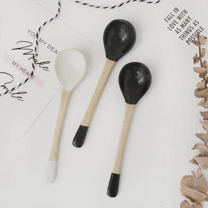 set of 2 Minimalist handmade spoon,Handmade black ceramic spoon，kitchen decor, house warming gift, foodie gift,Vintage handmade spoon