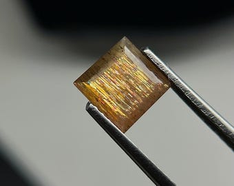 Natural Meteor Shower Sunstone Square Cut 6.2x6.2x3.6 MM Faceted Rainbow Lattice Loose Gemstone for Wedding Ring