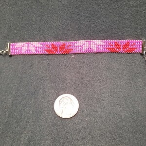 Pink-Red Flower bead loom bracelet