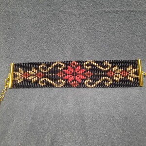Red-Gold Flower bead loom bracelet