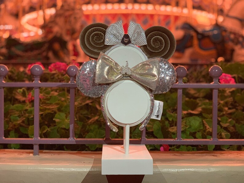 Disney Ears Display Minnie Headband Stand Double Ear Holder Etsy
