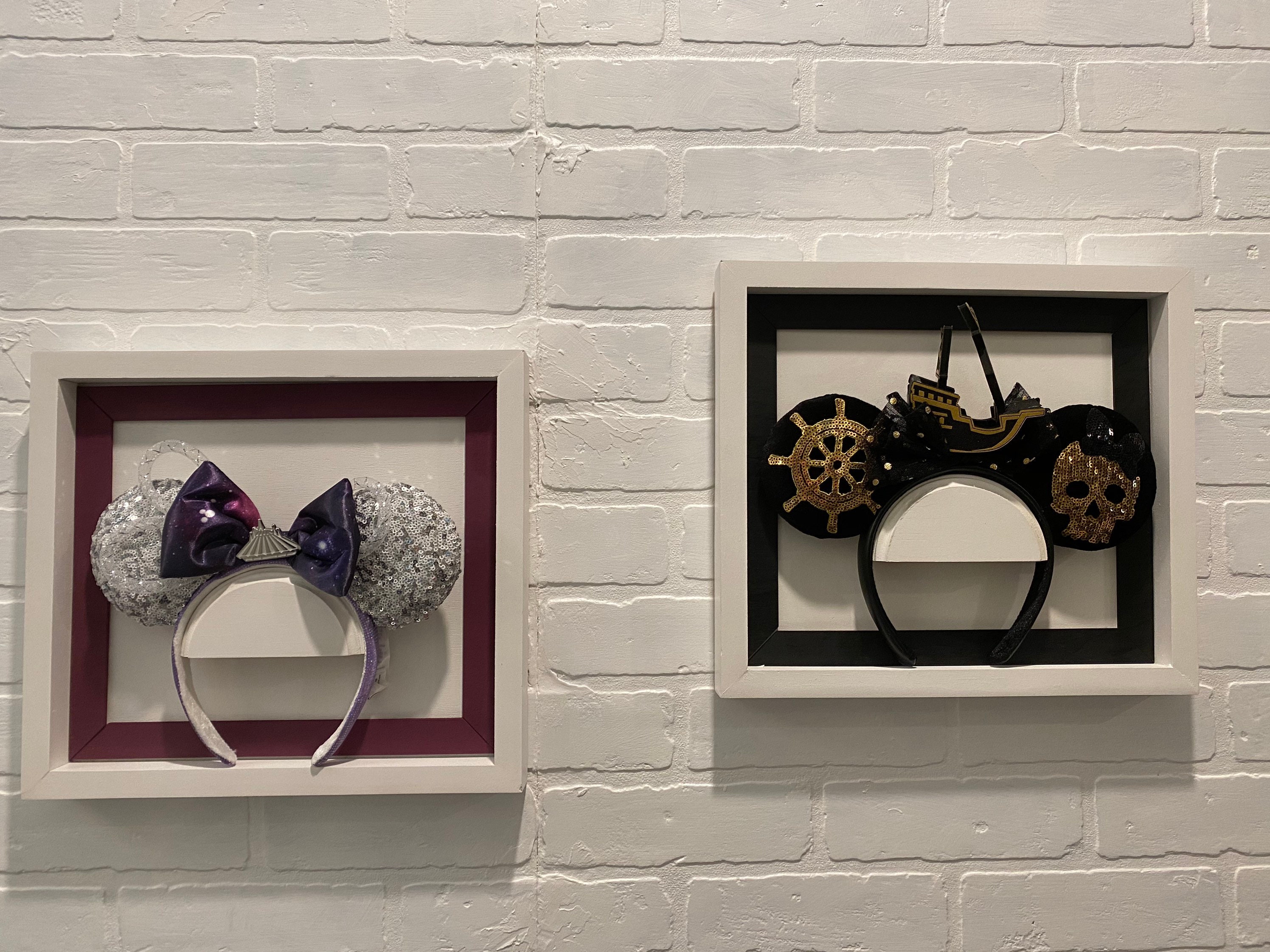 Disney Ears Glass Display, Minnie Ears Wall Holder, Disney Decor, Mickey  Minnie Ears Frame -  Norway