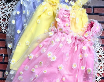 Toddlers Daisy Dress, Tulle with Embroidered Daises, Spring and Summer Boho Daisy Dress, Retro Toddlers Dress, Infants Dress, Flower Girls