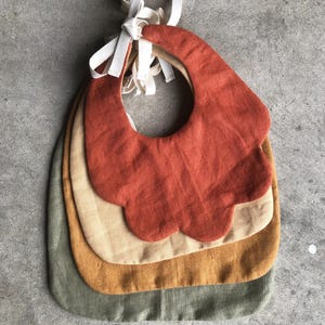 Reversible Baby bib set, PDF sewing pattern, Unisex design with Scallop option, 4 in 1