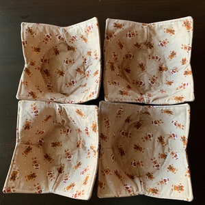 Peperkoekschaaltjes, set van 4, handgemaakte schaaltjes, peperkoekkerstpatroon