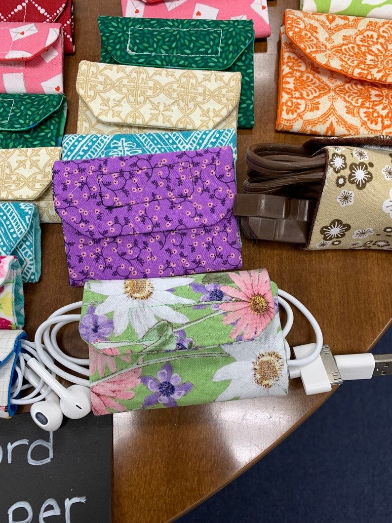 Fabric Cord Keepers, Cord Organizers, Electric Cord Fasteners, Velcro