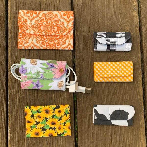 Fabric Cord Keepers, Cord Organizers, Electric Cord Fasteners, Velcro and Fabric Cord Ties and Organizers