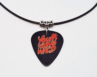 Rock Guitar Pick plectrum Skid Row Logo Necklace Pendant Youth Gone Wild Sebastian Bach Dave Sabo Hill Glam Metal Jewellery Costume