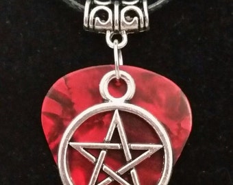 Guitar Pick Plectrum Red Star Pentagram Motley Crue Devil Necklace Charm Pendant Jewellery Goth Punk 80s Heavy Metal Costume Nikki Sixx