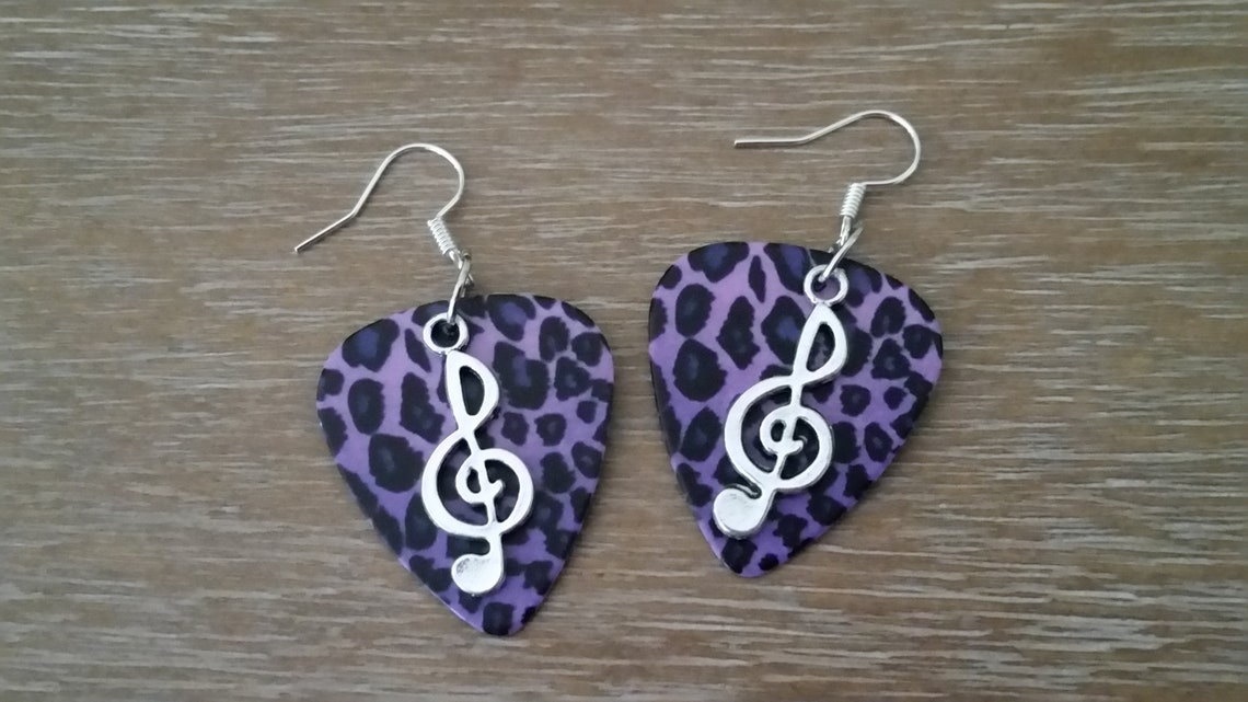 Purple Guitar Pick Plectrum Treble Clef Music Pendant Animal Etsy