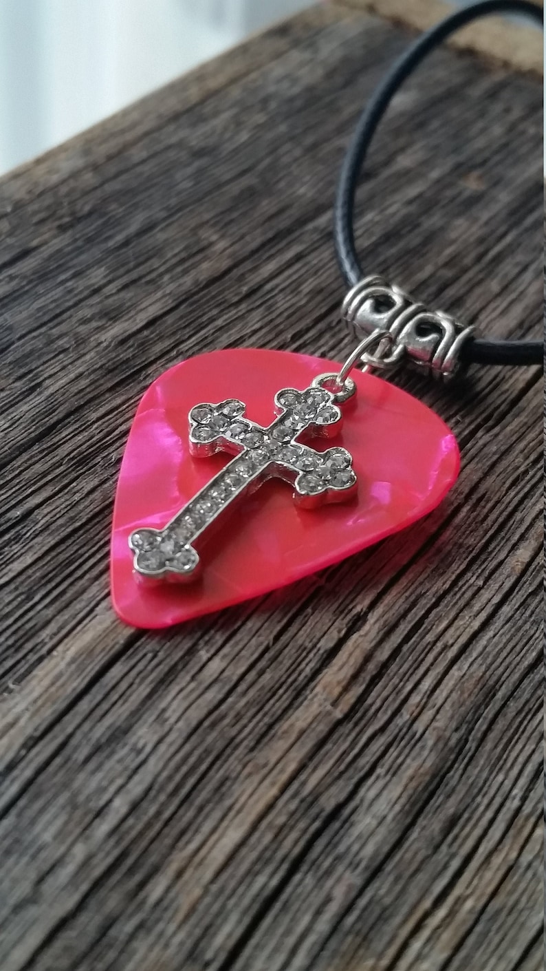Guitar Pick Plectrum Rhinestone Pink Goth Crucifix Cross Ozzy Osbourne Necklace Jewellery Black Sabbath Cross 80s Heavy Metal Costume