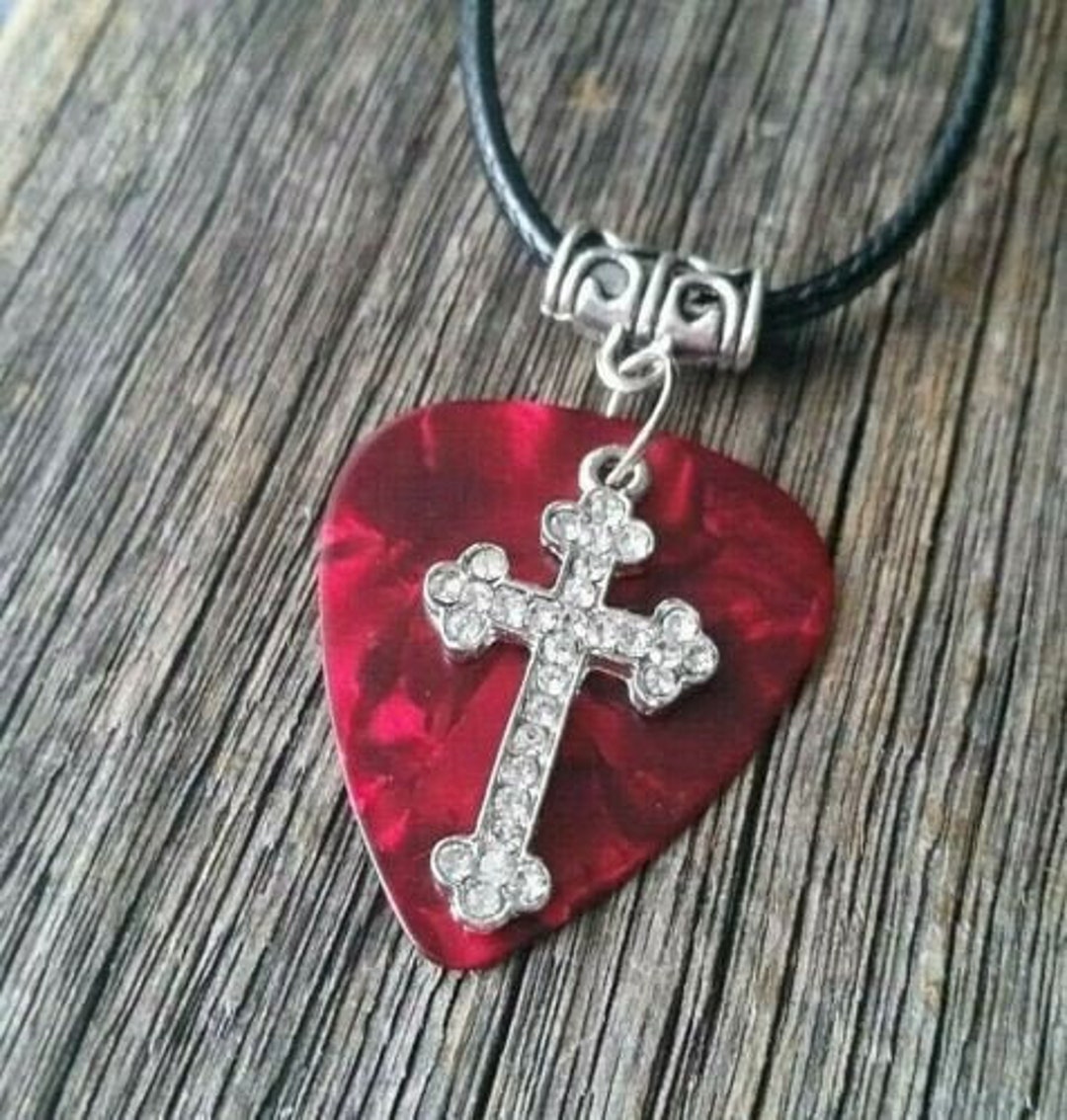 Guitar Pick Plectrum Rhinestone Red Goth Crucifix Cross Ozzy