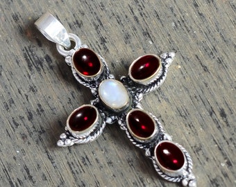 Pendentif Croix En Argent 925 Avec Grenat Central Et Marcassites - 7x5 Mm, 15g, Neuf étiqueté
