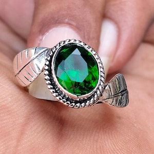 Faceted Chrome Diopside Gemstone Ring, 925 Sterling Silver, Handmade Jewelry, Birthstone Ring, Gift for Her, Unique Green Gem, Fine Jewelry
