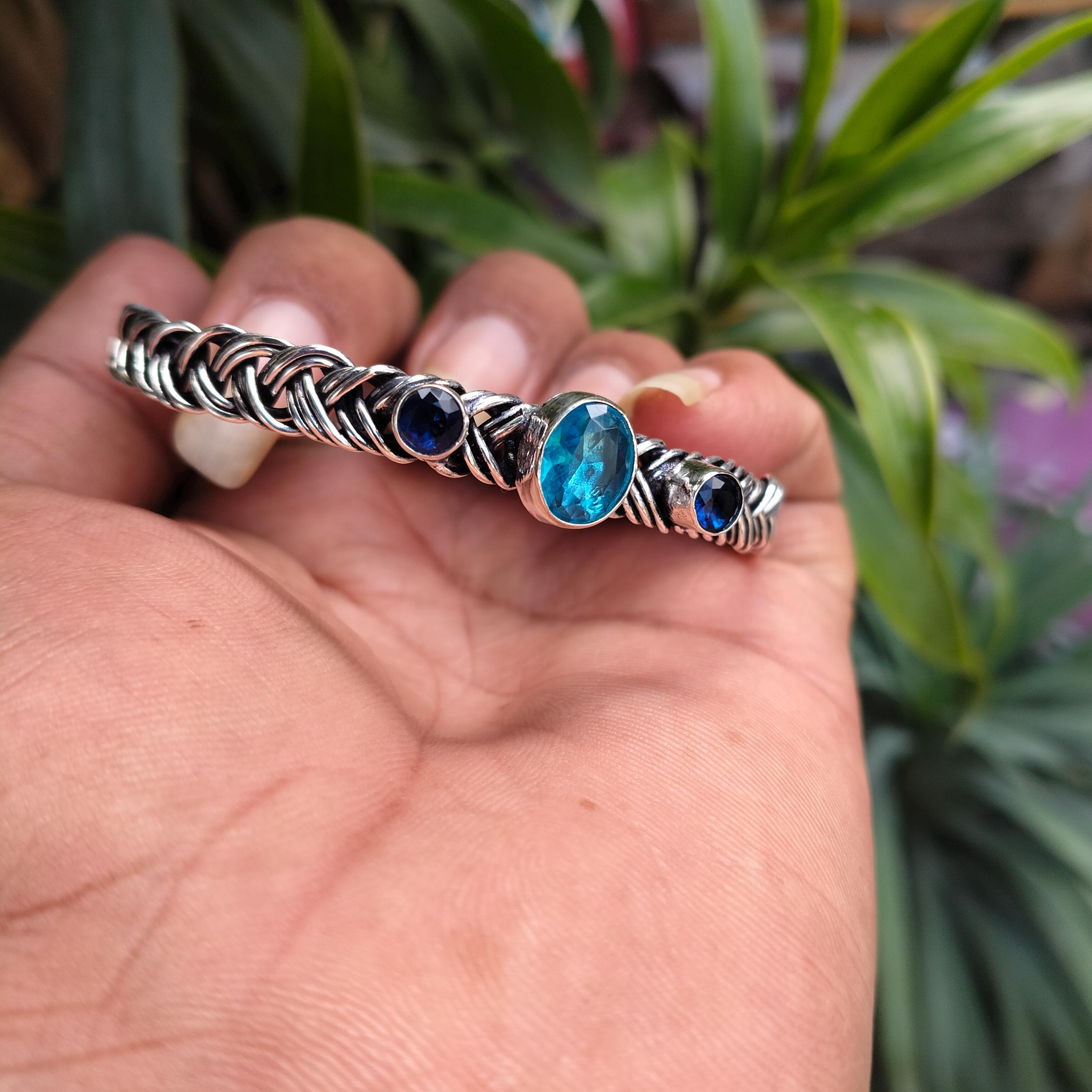 ロンドンブルートパーズ＆タンザナイトバングル：スターリングシルバー