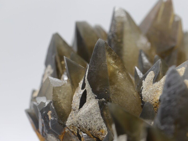 natural raw Moroccan SMOKY QUARTZ gemstone crystal cluster GEODE grounding, protection & balancing image 7