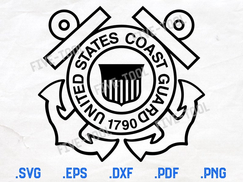 Op de afbeelding: Zwart-wit grafisch ontwerp van het embleem van de Amerikaanse kustwacht. Het embleem toont een anker, een schild met verticale strepen en de tekst "United States Coast Guard 1790".