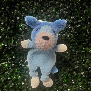 blue heeler plush, bluey stuffed animals, crochet bluey lovey, crochet dog stuffed animal, birthday gift for kids, baby shower gift for girl