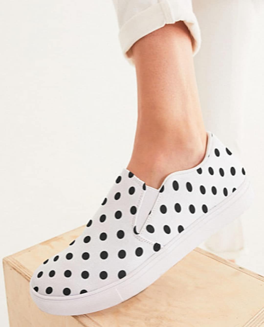 Red And Black Polka Dot Women's Slip On Sneakers