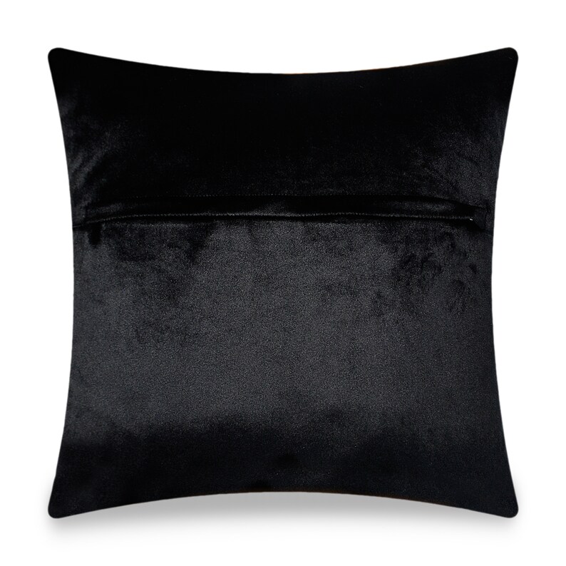 Purple Cushion Cover Decorative Pillow Cover 18x18 In. Digital Printing Velvet Throw Pillow Case for Sofa Chair Bedroom Living Room