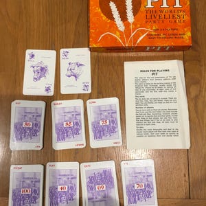 PIT, il gioco di carte collezionabili più vivace del mondo, vintage anni '60. Set di gioco in scatola con porta-mazzi di carte, istruzioni e regole. Completo.
