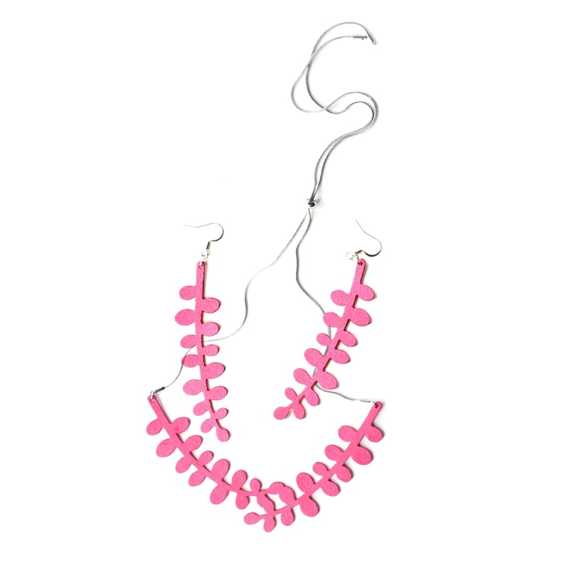 Pink Date Fruit Jewelry Set Fruit Necklace Fruit Earrings Vacation Children/'s Jewelry Teenager Gift in Box Girl Neckace Berry Earrings QS15