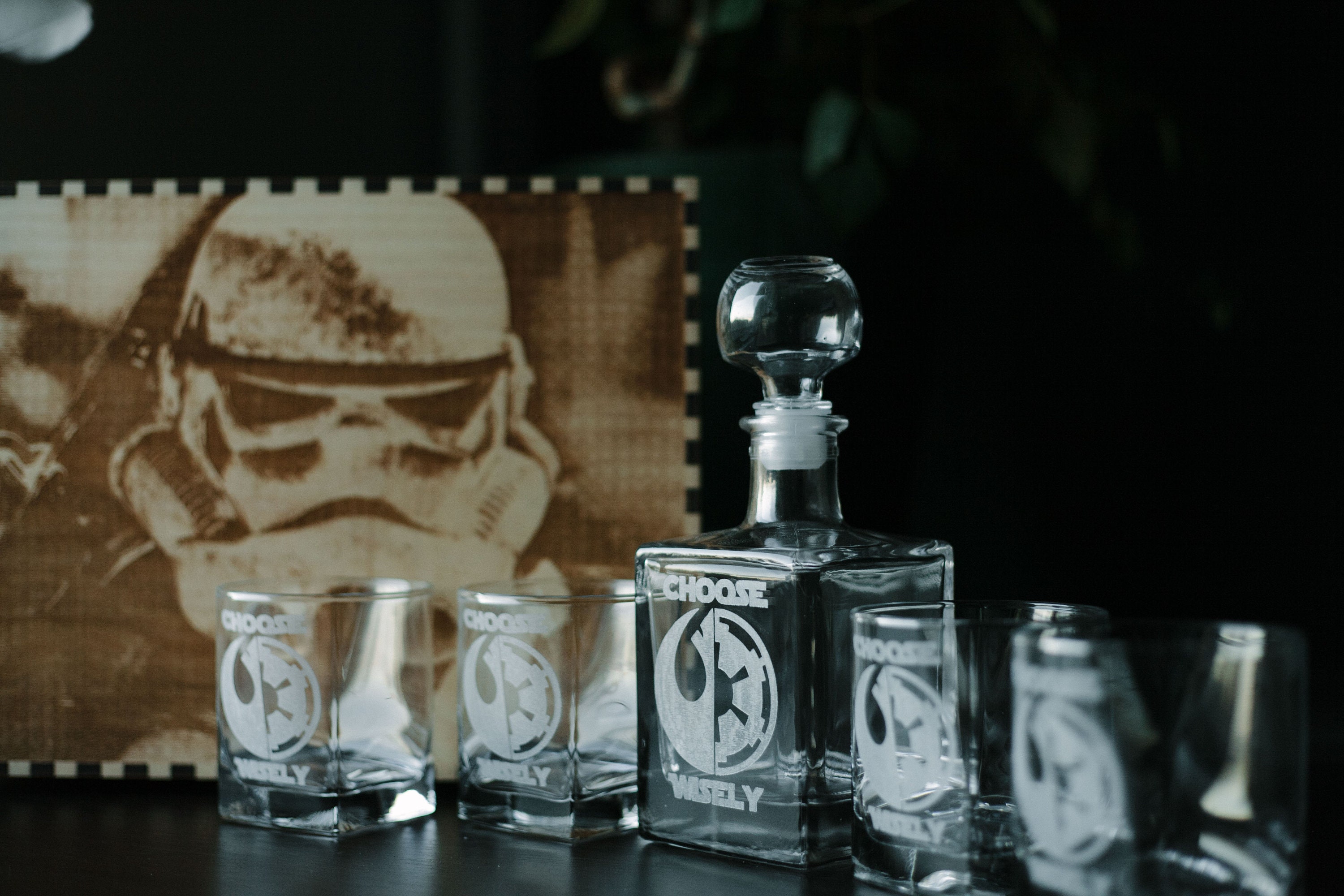Star Wars Scene Decanter Box Sets Can Be Personalised 
