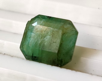 Esmeralda de alta calidad, tallada, forma radiante, 1,50 ct, natural, procedente de Zambia. Ideal para la fabricación de joyas y anillos. Tamaño: 100 quilates. Esmeralda suelta.
