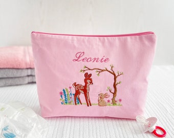 Windeltasche mit Namen in rosa - bestickt mit Reh und Hasen - personalisierte Wickeltasche - personalisiertes Babygeschenk