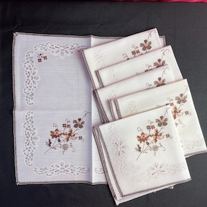Vintage 6 tovaglioli in stile ricamato 13" finto punto croce biancheria per artigianato set 6 taglierina tessuto tovaglioli set marrone riutilizzabile stoffa anni '70 anni '80