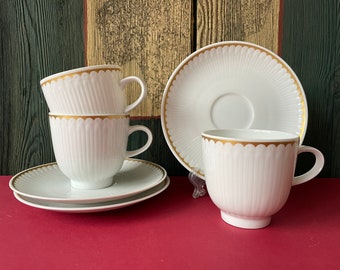 One Vintage Cup & Saucer Duo 1960s Bavarian Porcelain Hutschenreuther Elite Peseta Gold Rim Textured White Tea Service Coffee Cups Plates