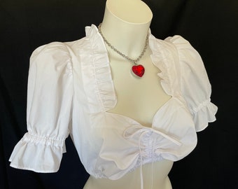 Vintage Dirndl Blouse Bavarian Folk Dress Top for Oktoberfest Trachten White Bohemian Cotton Cropped Top Country Line