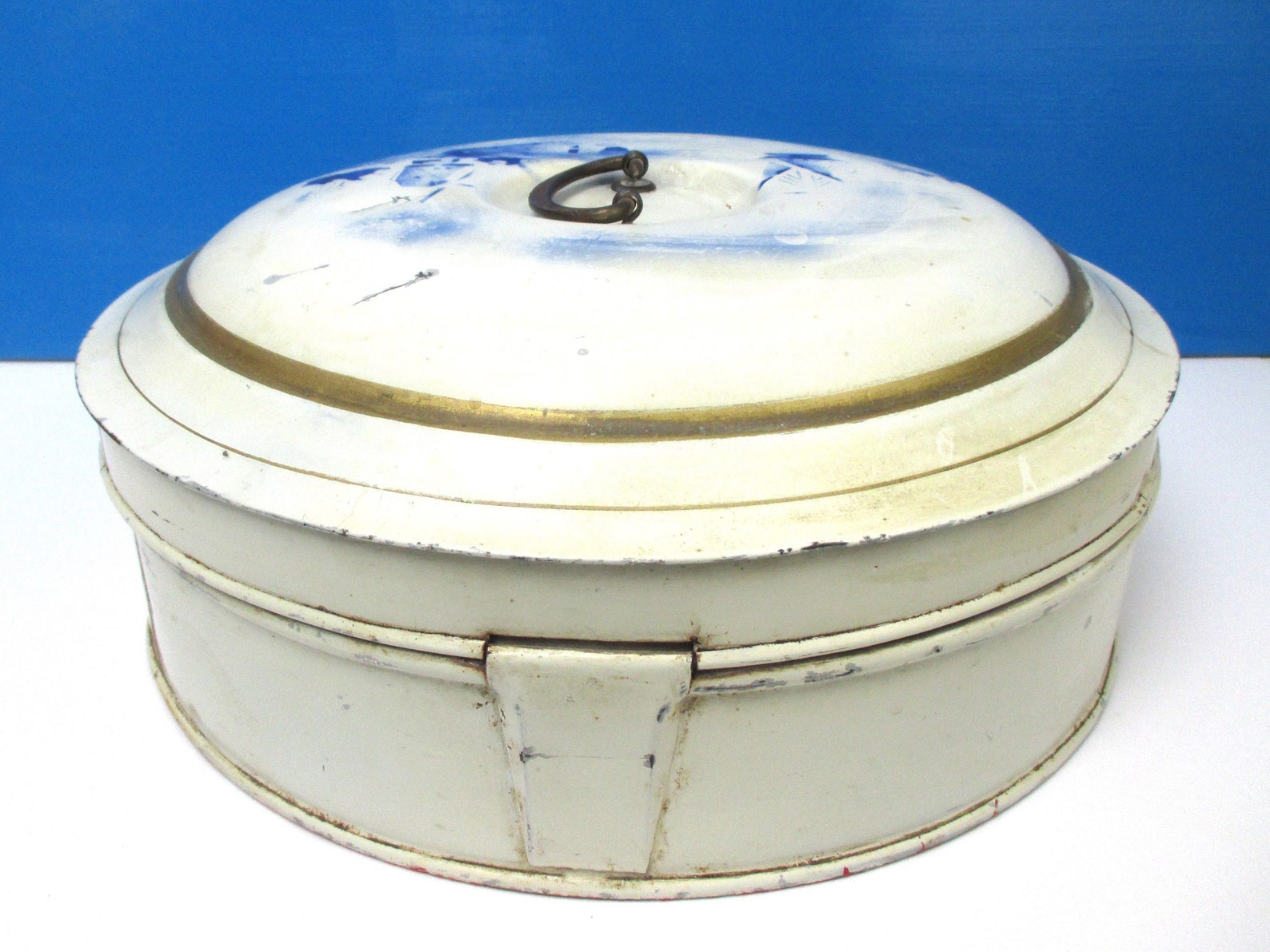 Antique Enamel Bread Box Round Tin With Handle 14 1920s Etsy