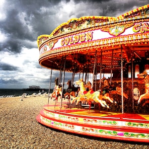 Karussell am Strand von Brighton, Brighton, Sussex, England, Sofort-Druck, Digitalkunst, Printables, Sofort Download, Reisefotografie