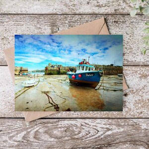 Port de Newquay à marée basse, carte de voeux de Cornouailles, merci, carte de correspondance, Save the Date, intérieur vierge, carte unique, enveloppe kraft marron